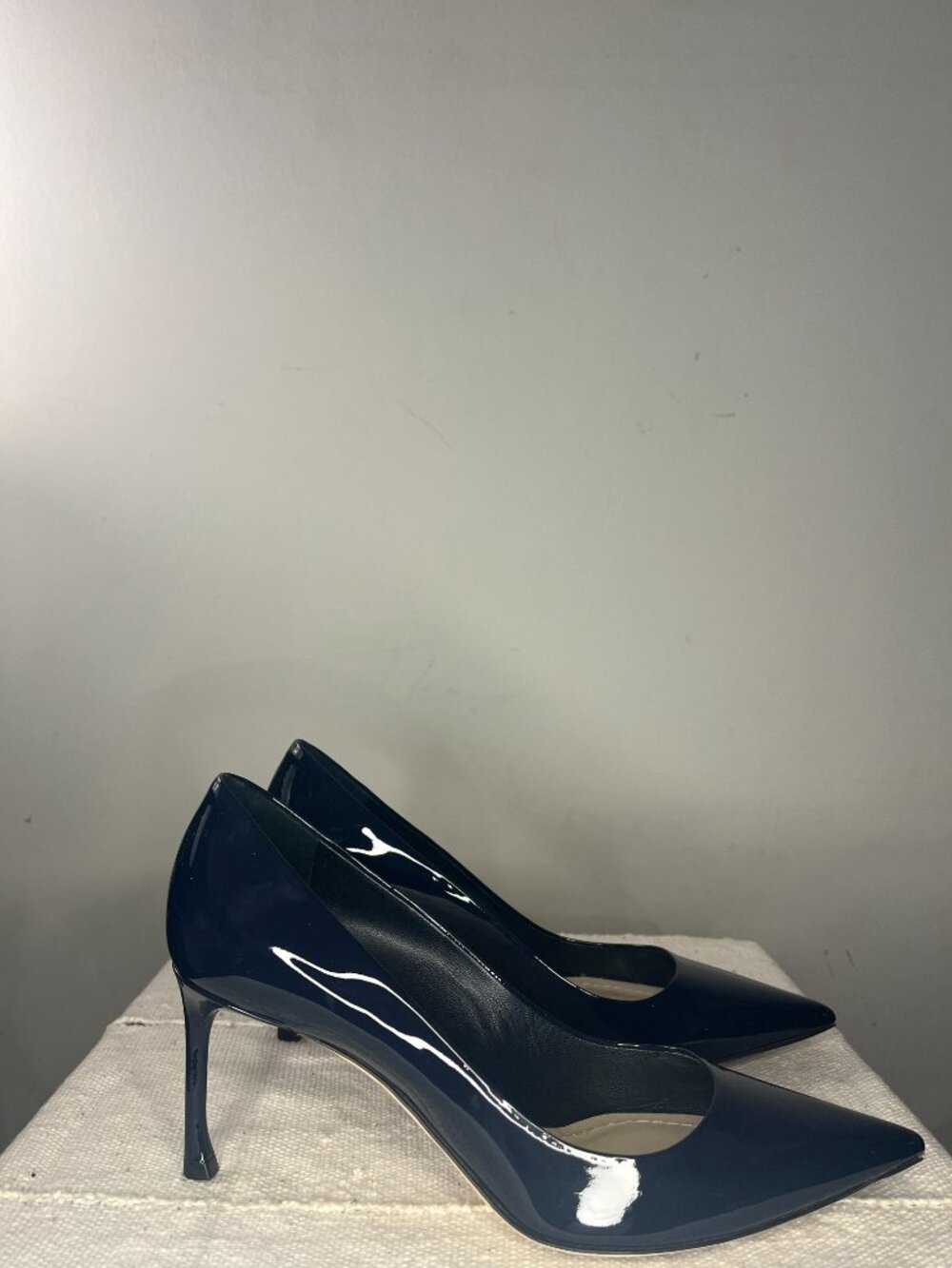 Dior Essence Pumps Navy Blue Patent Learher. 526 Marine. Worn Twice. - Picture 5 of 14